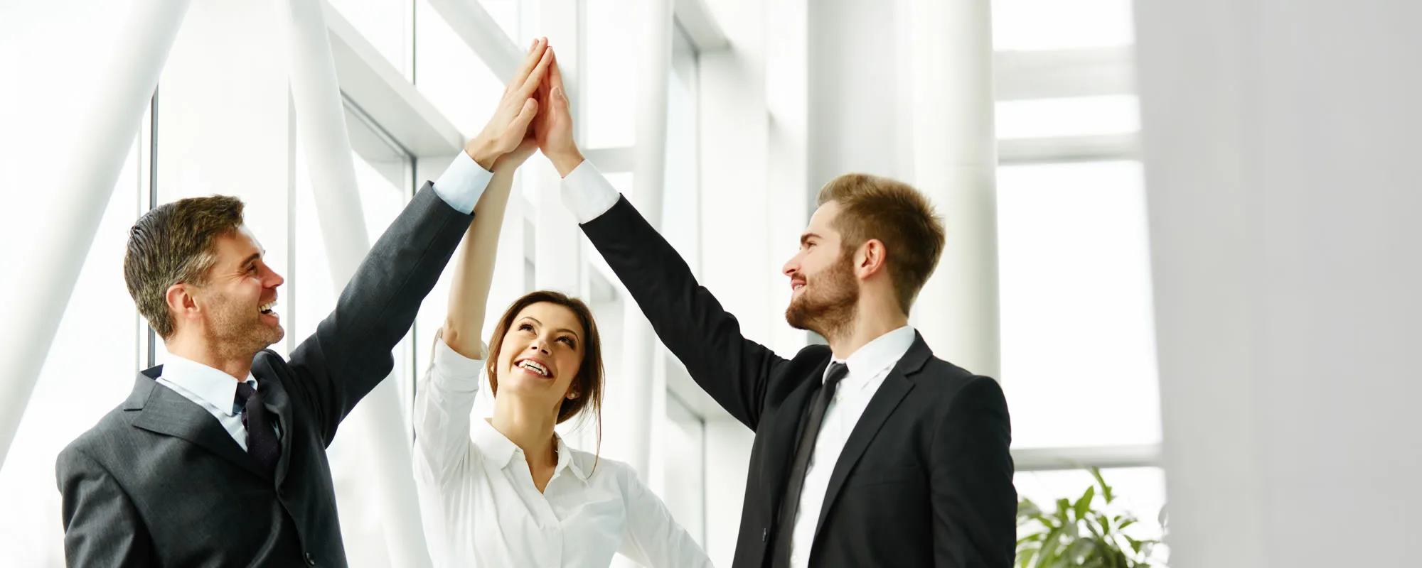 Как совместить карьеру и отношения: баланс между амбициями и любовью